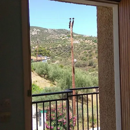 Blue Green Studio Apartment Tolo