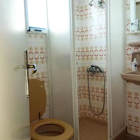 Blue Green Studio Apartment Tolo